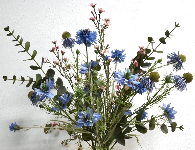 Elegant-kunstboeket-zijdebloemen-blauw-roze-