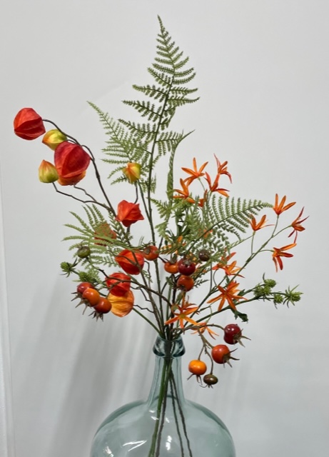 Oranje rozenbottel boeket
