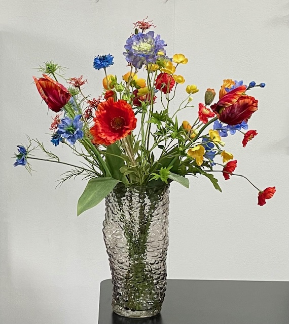 Boeket met rood/oranje papegaai tulpen